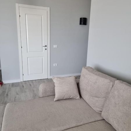 Apartament 2 Camere Eliberarii Constanţa Buitenkant foto